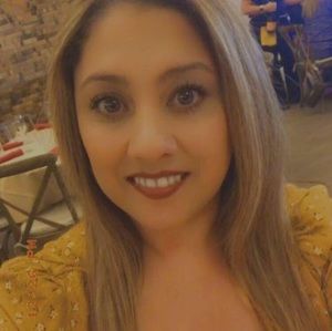 Meet your Posher, Jenn